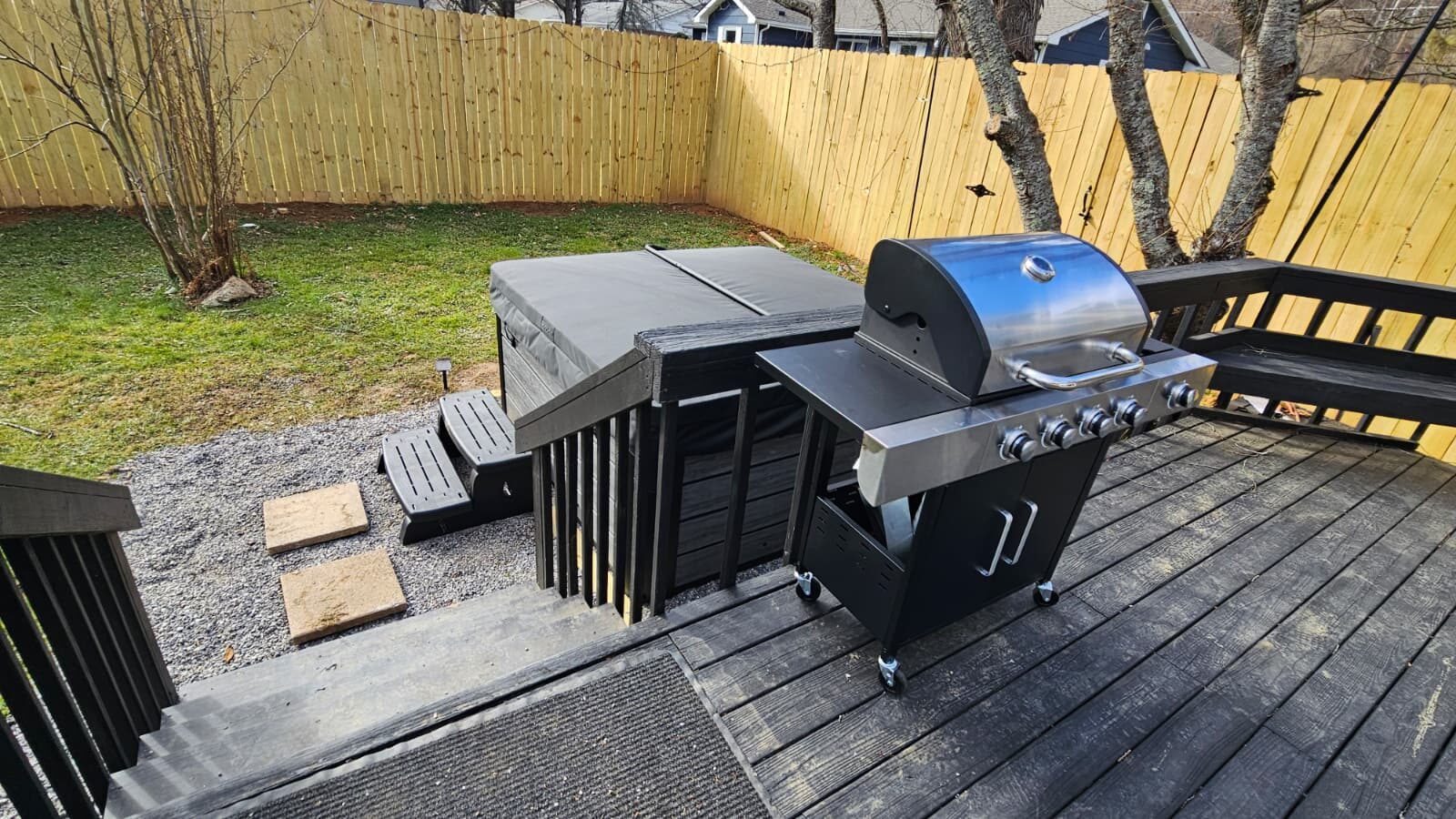Hot tub during the day